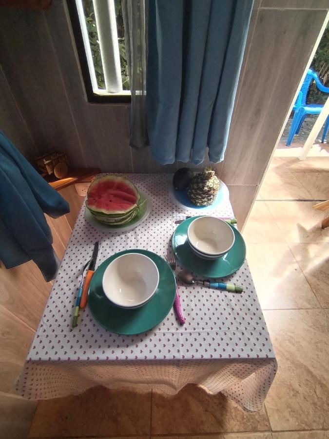 Chambre Independante Chez L'Habitant パリタ エクステリア 写真