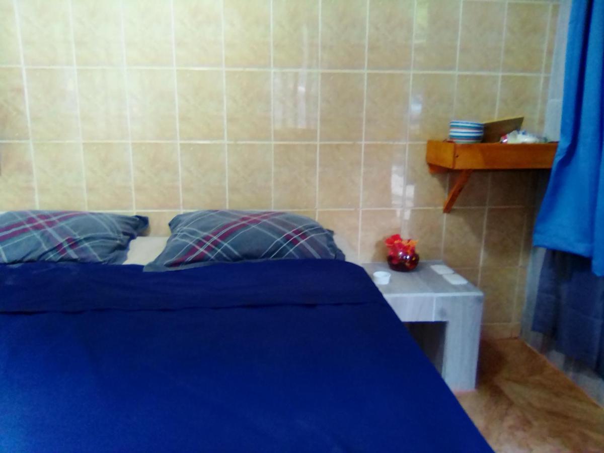 Chambre Independante Chez L'Habitant パリタ エクステリア 写真